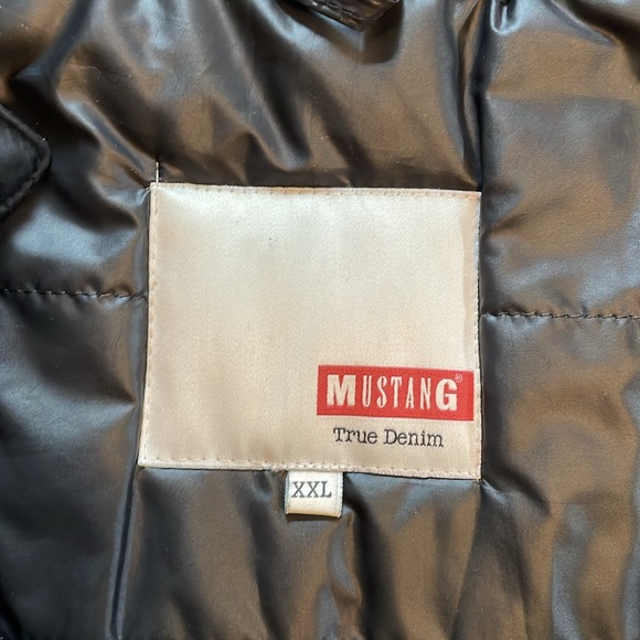 The Mustang True Denim Puffer Vest - Blemished - XXL - Picture 3 of 7